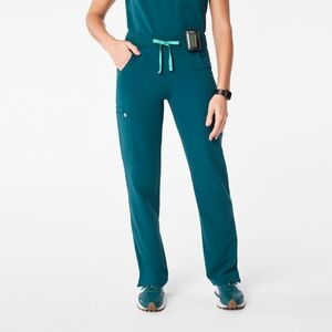 Figs Caribbean Kade Cargo Scrub Pant